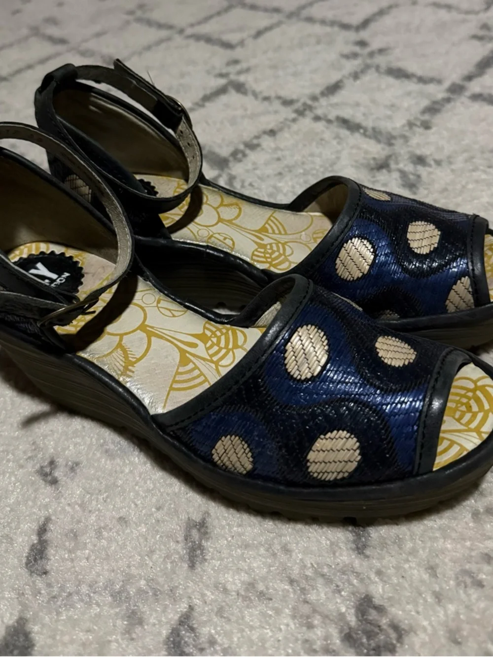 Fly London Yeiji Wedge Peeptoe Size EU39 - Picture 3 of 8